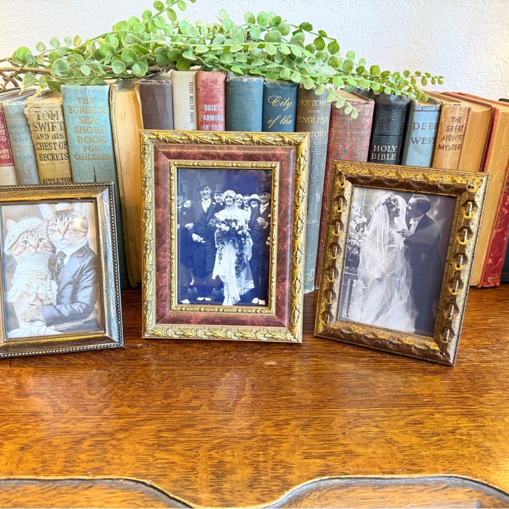 Vintage Gold and Bronze Ornate Picture Frame Set - Three Decorative Frames - Picture 3 of 16